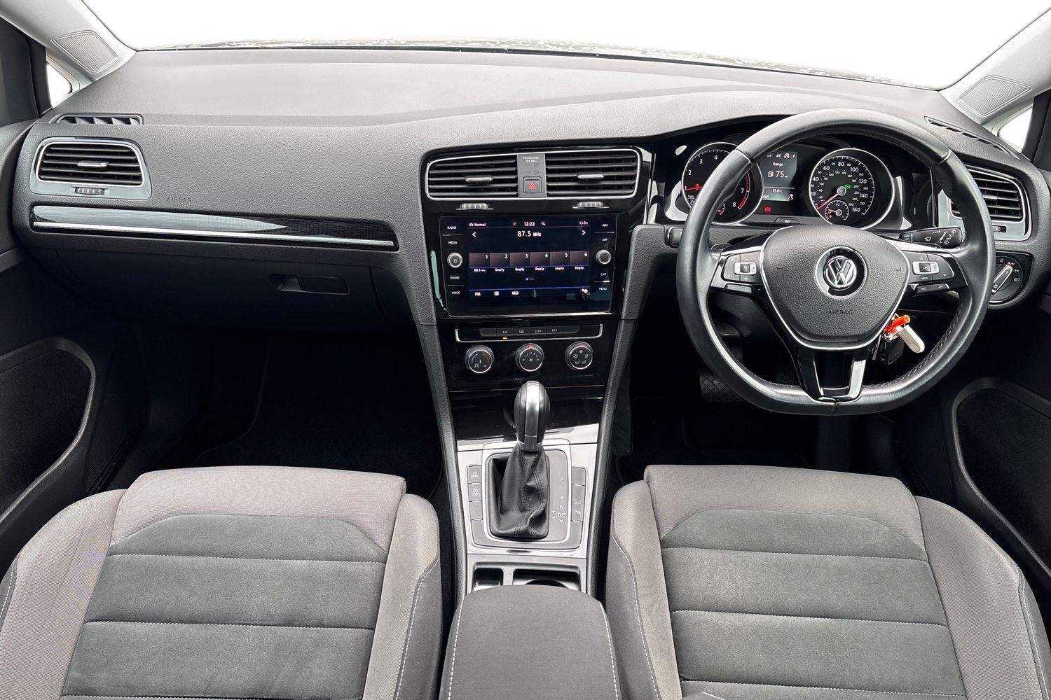 Used Volkswagen Golf 2018 for sale - 76486656: Photo 8