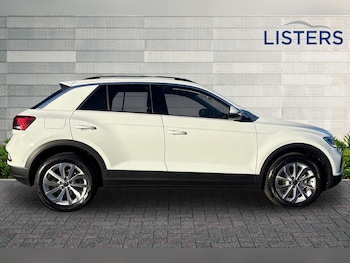 Used Volkswagen T-Roc 2025 for sale - 76837764: Photo