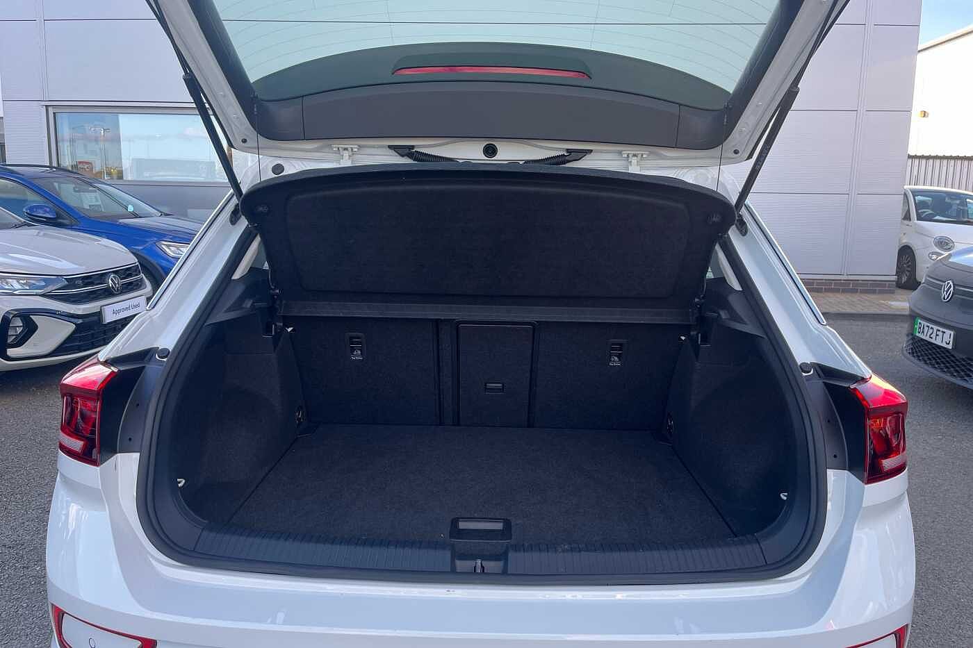 Used Volkswagen T-Roc 2022 for sale - 75966458: Photo 12