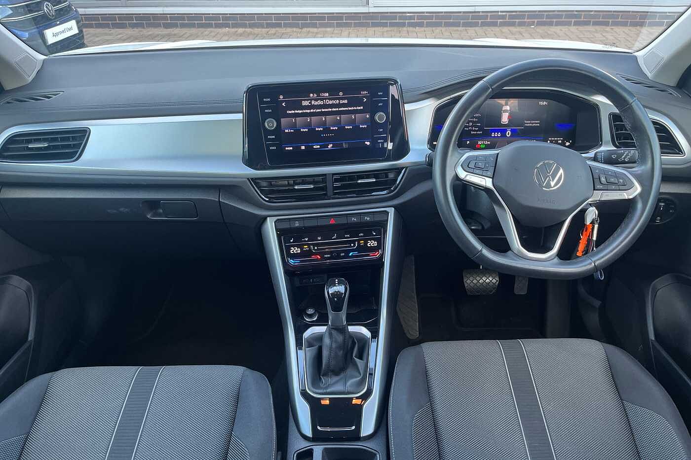 Used Volkswagen T-Roc 2022 for sale - 75966458: Photo 8