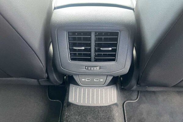 Used Volkswagen T-Roc 2025 for sale - 75142448: Photo 14