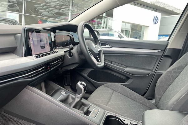 Used Volkswagen Golf 2023 for sale - 75479269: Photo 2