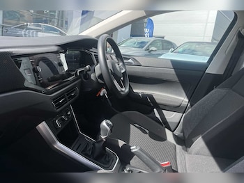 Used Volkswagen Polo 2023 for sale - 75647879: Photo