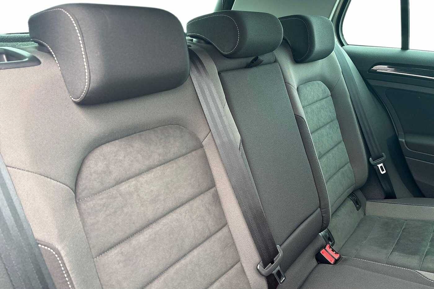 Used Volkswagen Golf 2018 for sale - 77372495: Photo 10