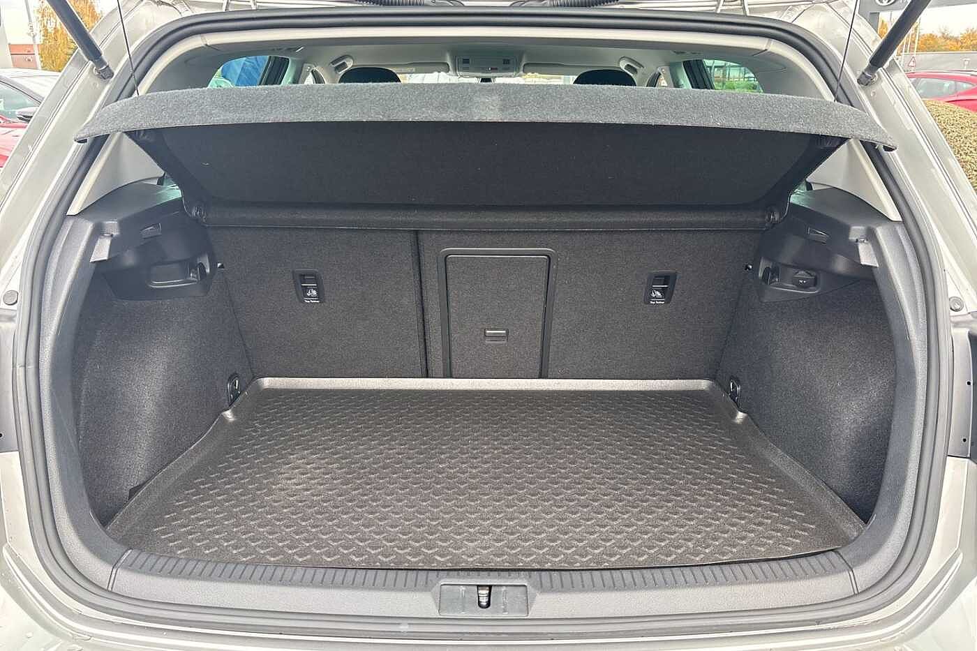 Used Volkswagen Golf 2018 for sale - 77372495: Photo 11