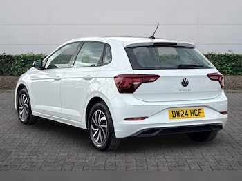 Used Volkswagen Polo 2024 for sale - 78128788: Photo