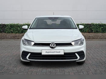 Used Volkswagen Polo 2024 for sale - 78128788: Photo