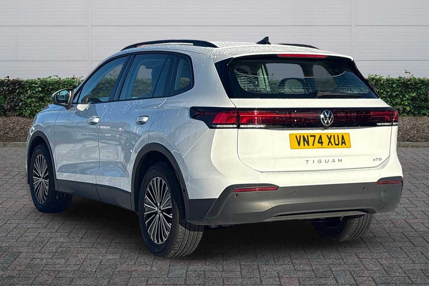 Used Volkswagen Tiguan 2024 for sale - 76888239: Photo 3