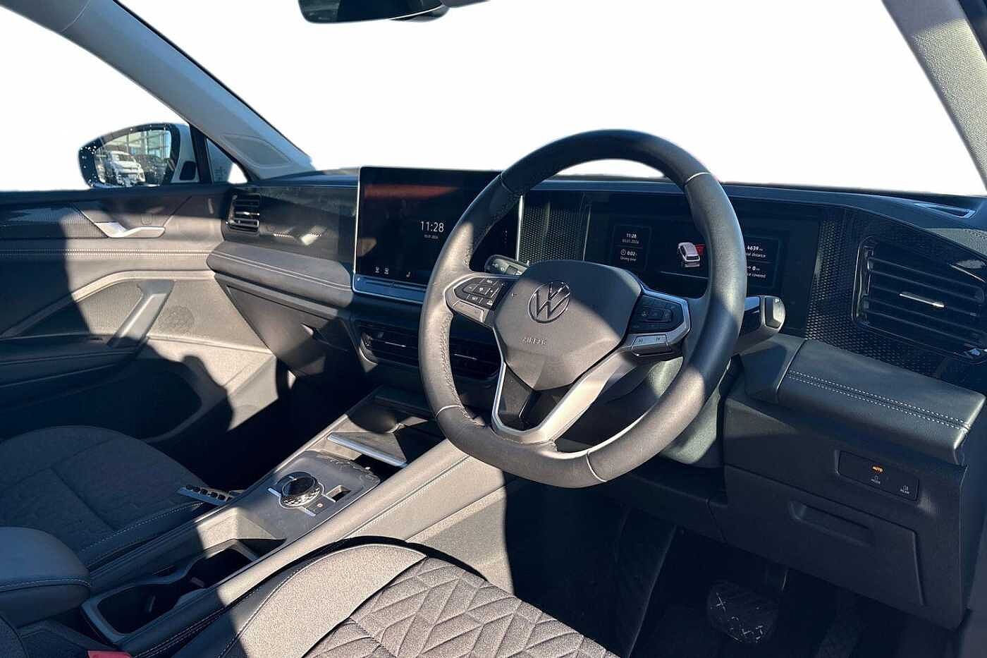 Used Volkswagen Tiguan 2024 for sale - 76888239: Photo 6