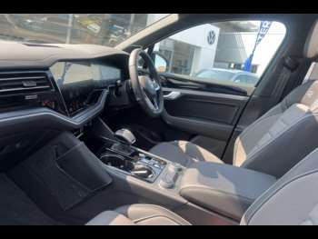 Used Volkswagen Touareg 2025 for sale - 75042283: Photo