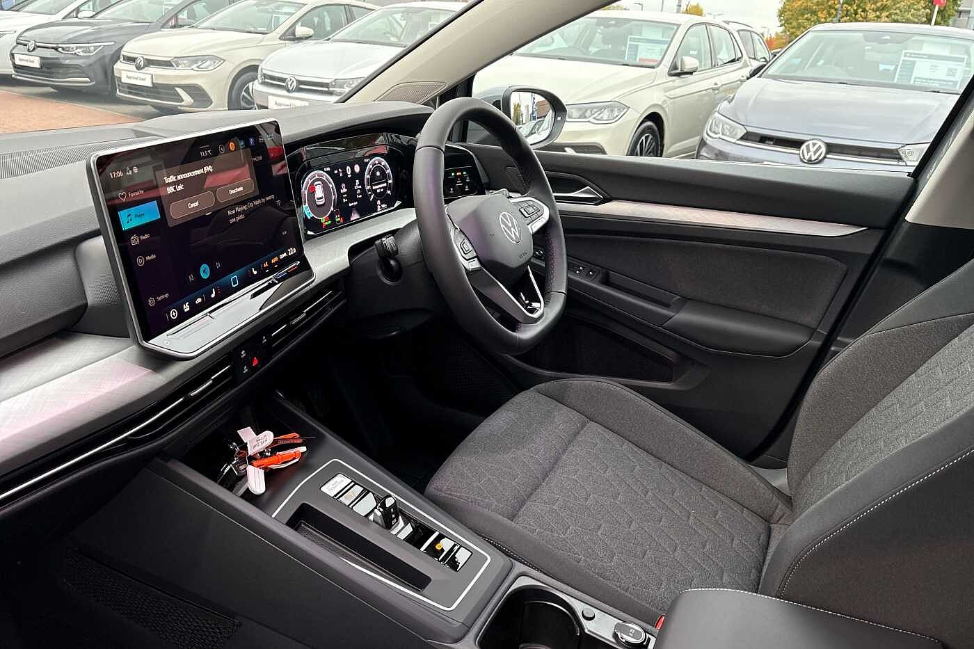 Used Volkswagen Golf 2025 for sale - 76248490: Photo 2