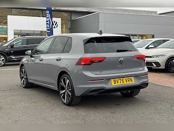 Used Volkswagen Golf 2025 for sale - 76248490: Photo