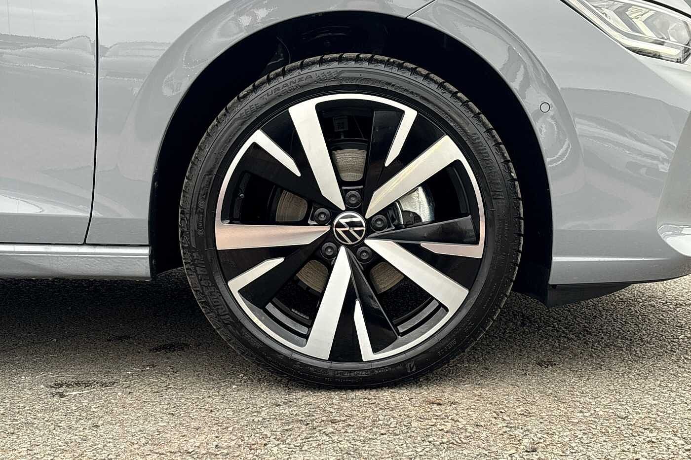 Used Volkswagen Golf 2025 for sale - 76248490: Photo 5