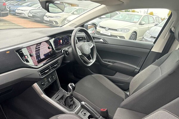 Used Volkswagen Polo 2022 for sale - 76095628: Photo 2