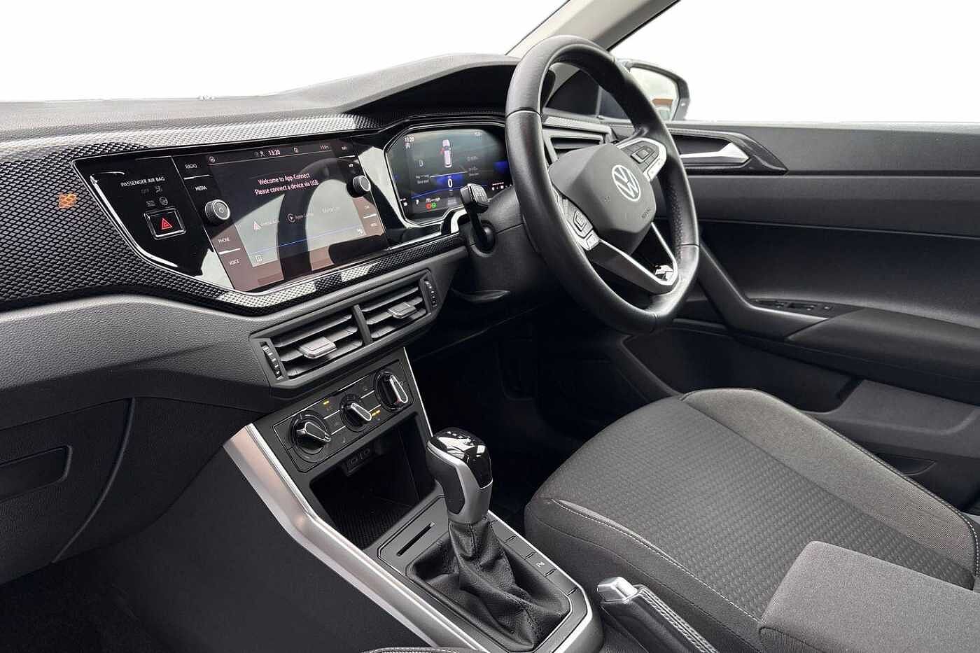 Used Volkswagen Polo 2023 for sale - 76419840: Photo 2