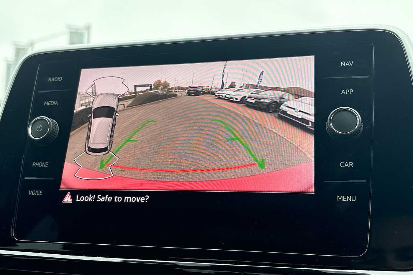 Used Volkswagen T-Roc 2023 for sale - 76095641: Photo 15