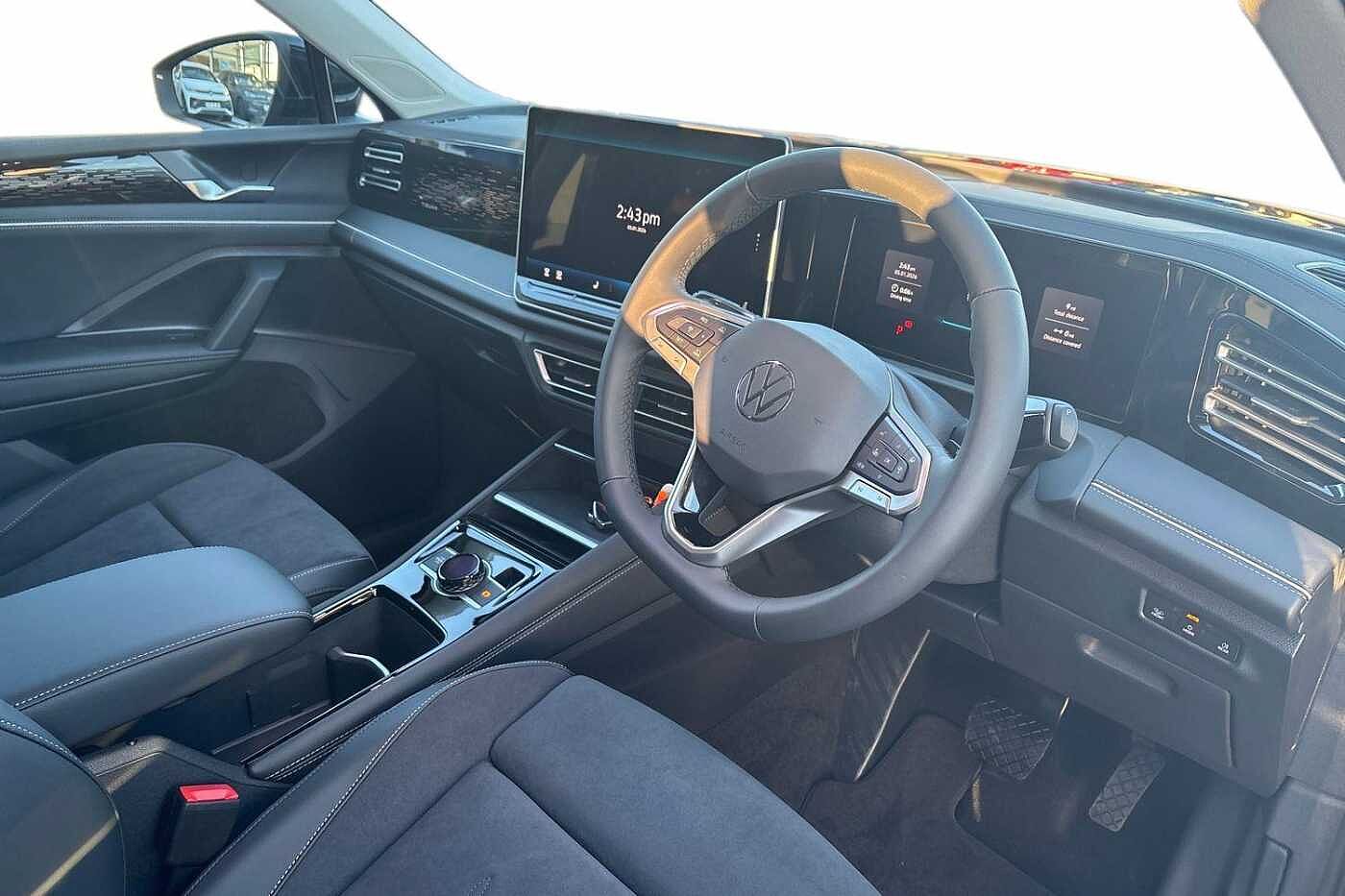 Used Volkswagen Tiguan 2025 for sale - 77124421: Photo 6