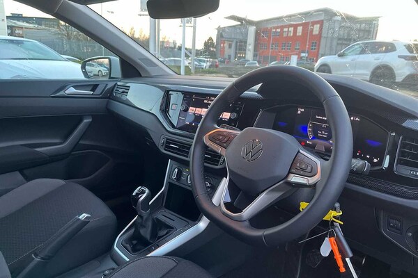 Used Volkswagen Polo 2024 for sale - 73298575: Photo 6