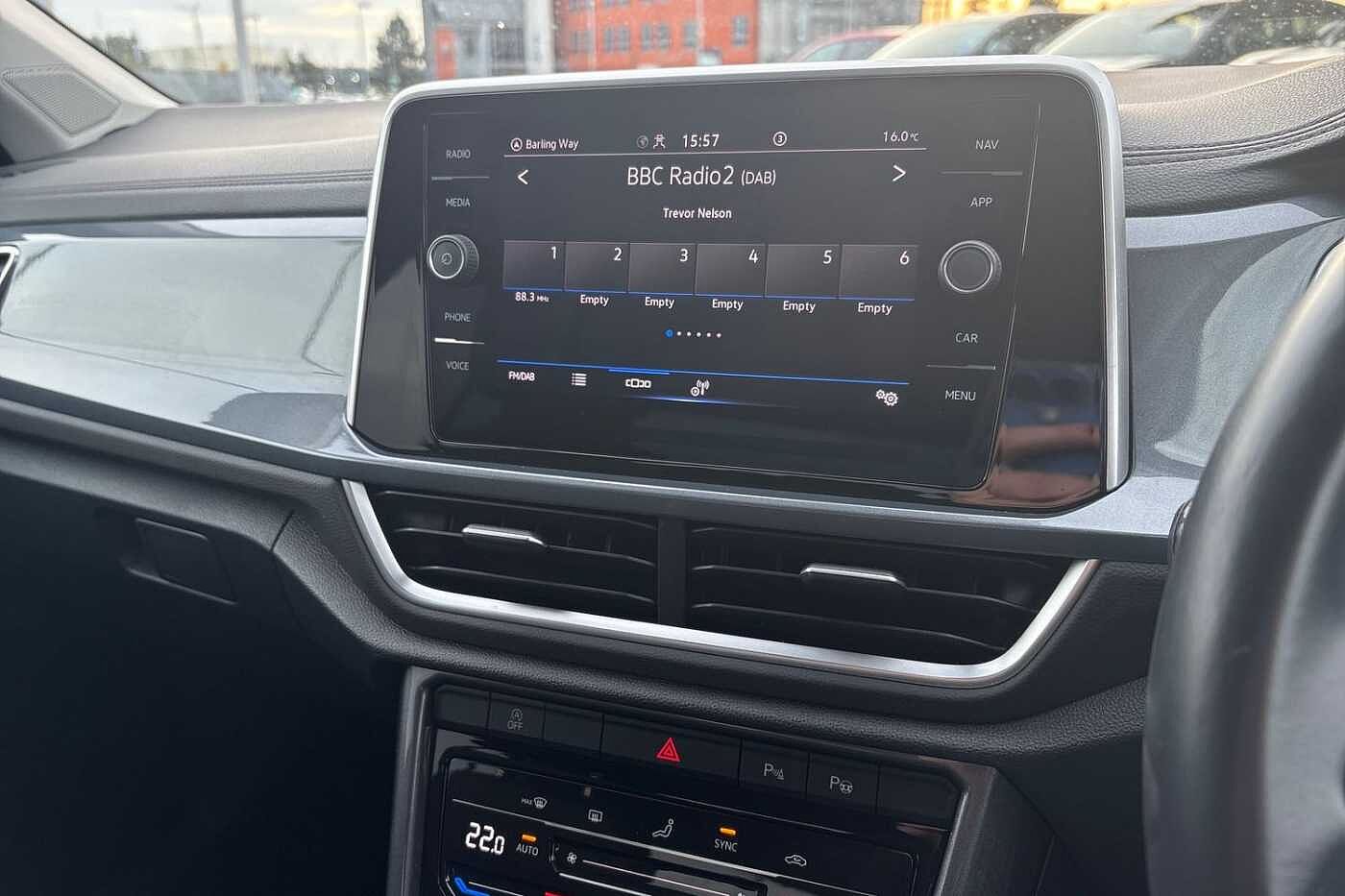 Used Volkswagen T-Roc 2022 for sale - 76474545: Photo 12