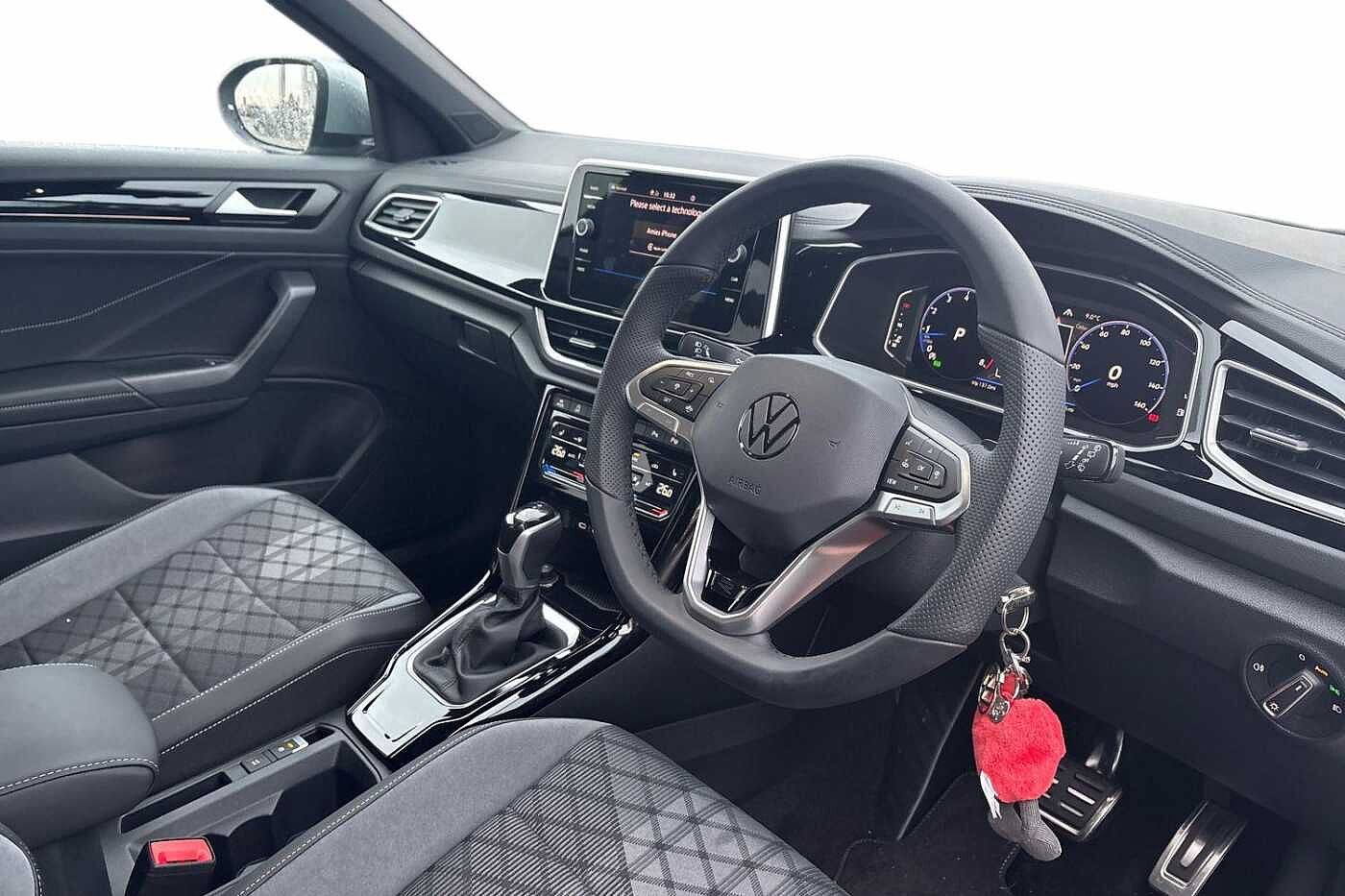 Used Volkswagen T-Roc 2025 for sale - 77145349: Photo 6