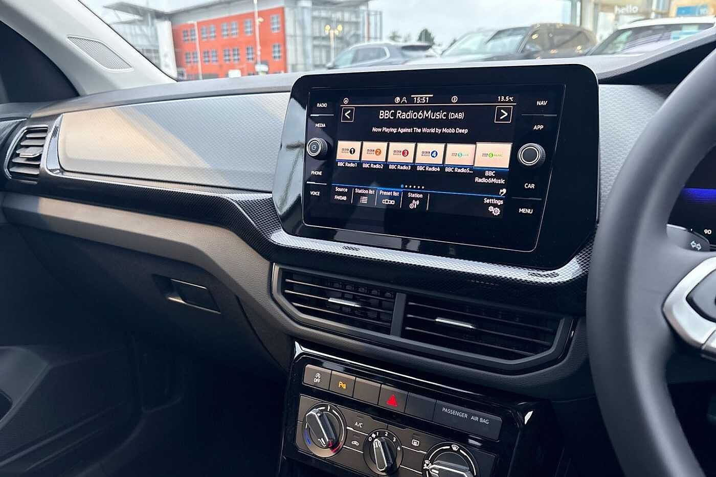 Used Volkswagen T-Cross 2025 for sale - 76486662: Photo 12