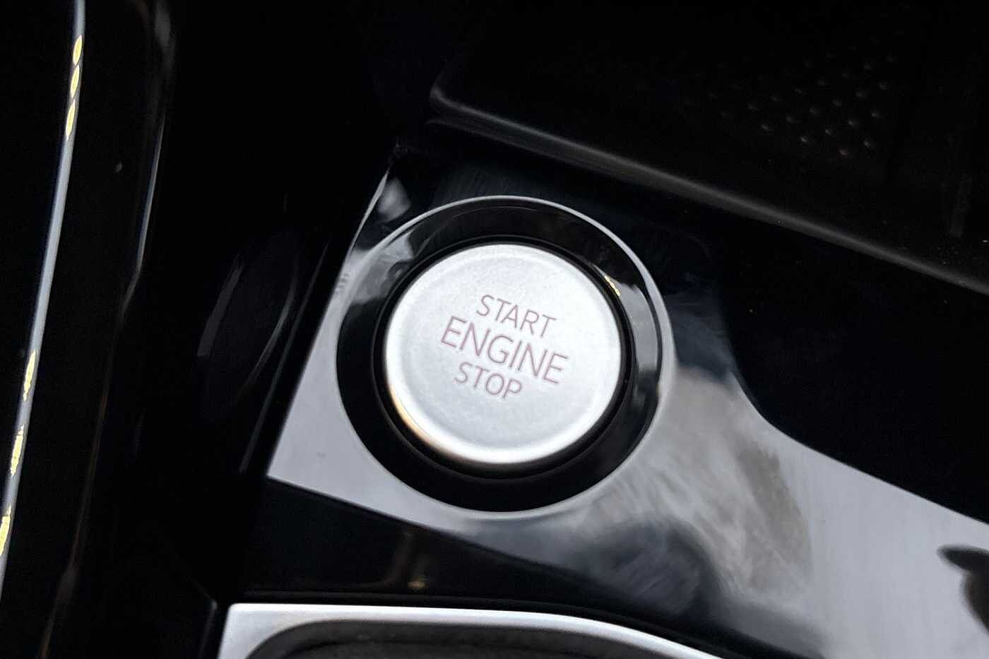 Used Volkswagen T-Cross 2025 for sale - 76486662: Photo 16