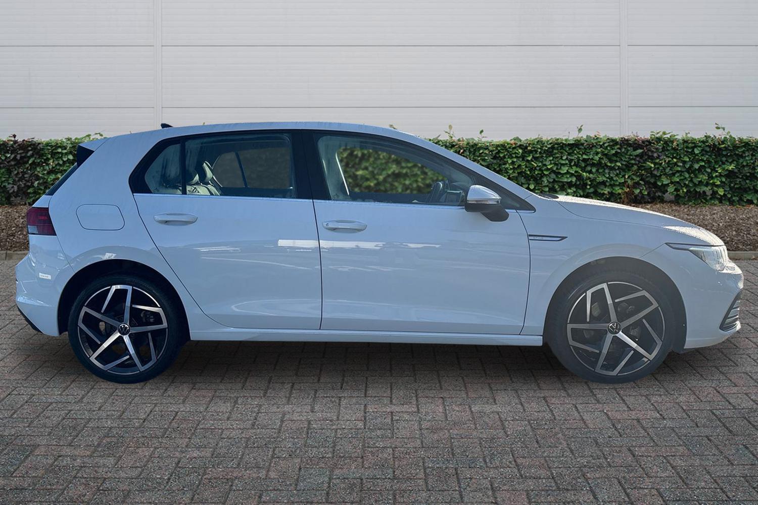 Used Volkswagen Golf 2023 for sale - 76800447: Photo 5