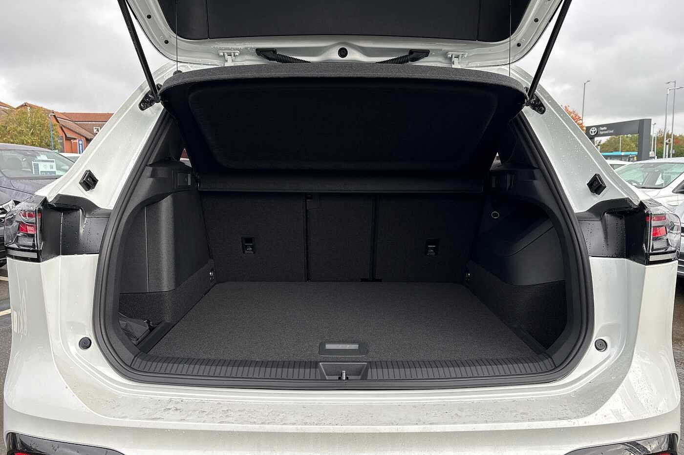 Used Volkswagen Tiguan 2025 for sale - 76248502: Photo 12