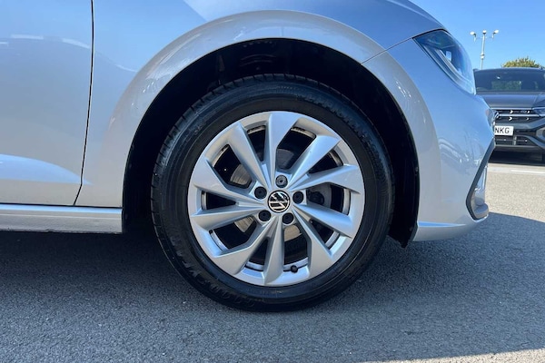 Used Volkswagen Polo 2023 for sale - 75509192: Photo 5