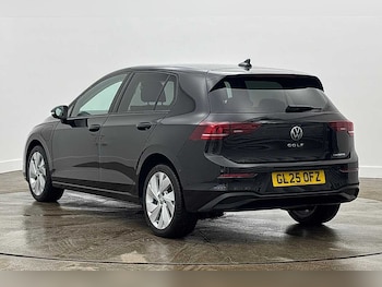 Used Volkswagen Golf 2025 for sale - 77971389: Photo