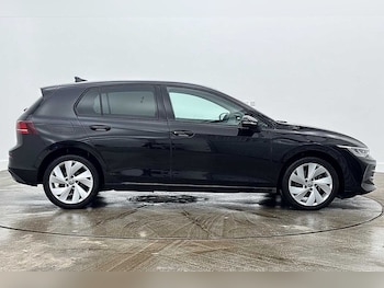 Used Volkswagen Golf 2025 for sale - 77971389: Photo