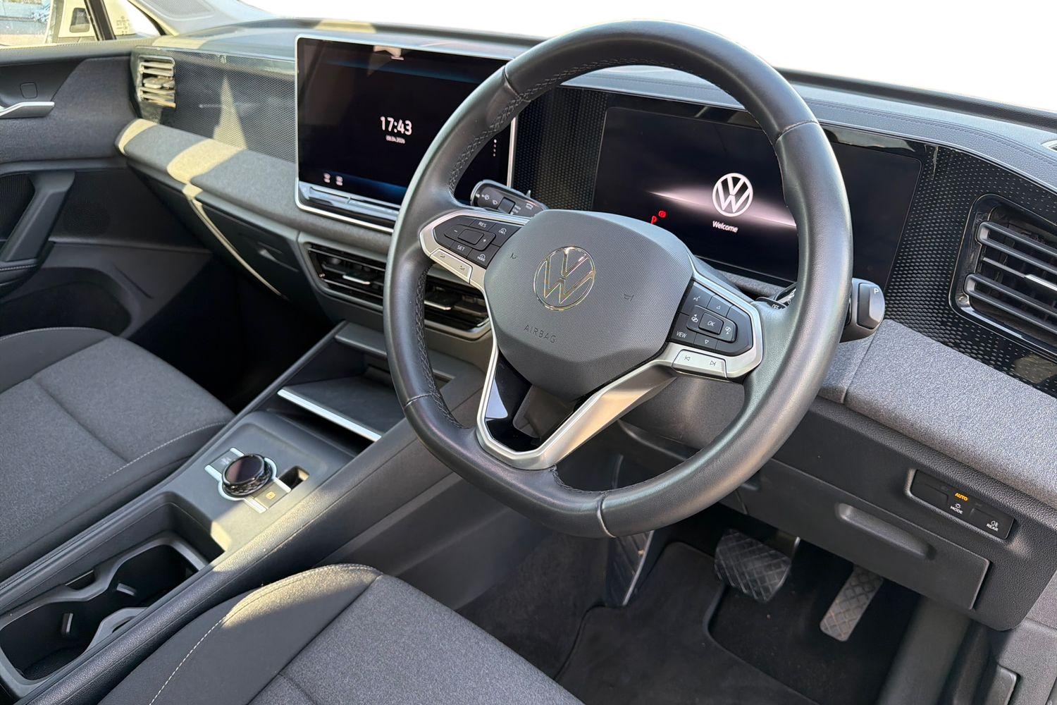 Used Volkswagen Tiguan 2024 for sale - 78172136: Photo 12