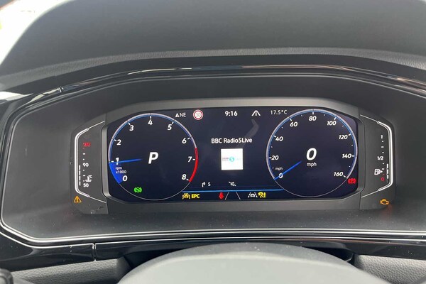 Used Volkswagen T-Roc 2025 for sale - 75142428: Photo 7