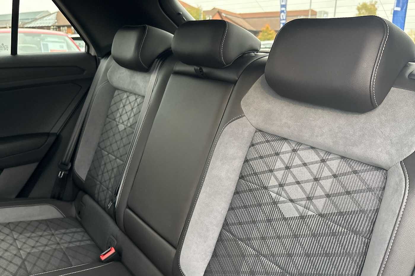 Used Volkswagen T-Roc 2022 for sale - 76123885: Photo 11