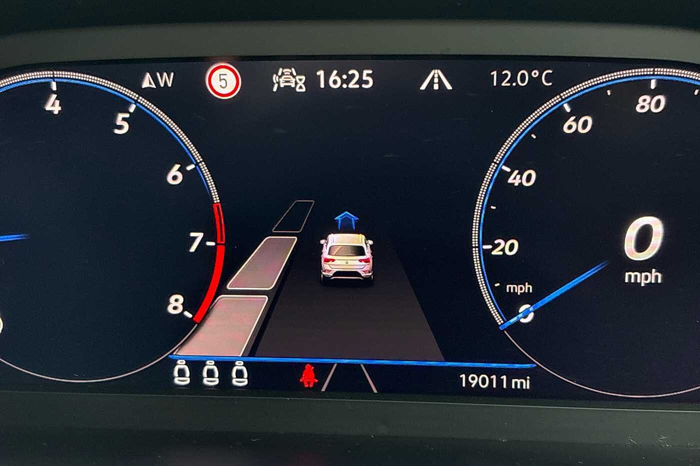 Used Volkswagen T-Roc 2022 for sale - 76123885: Photo 15