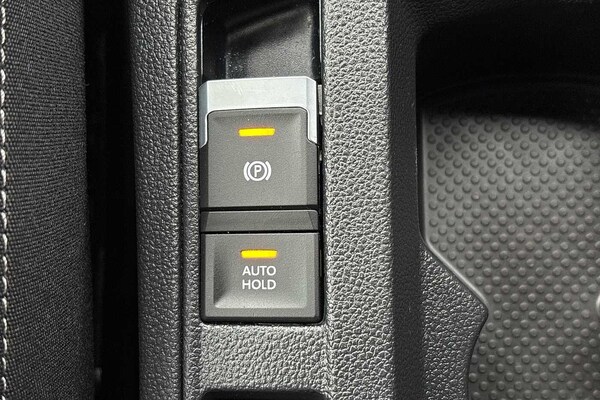 Used Volkswagen T-Roc 2022 for sale - 76123885: Photo 18