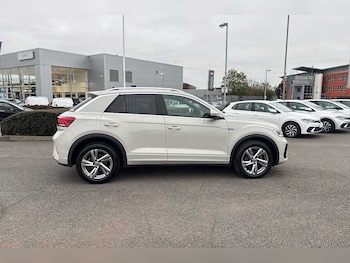 Used Volkswagen T-Roc 2022 for sale - 76123885: Photo 4
