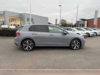 Used Volkswagen Golf 2025 for sale - 76248464: Photo