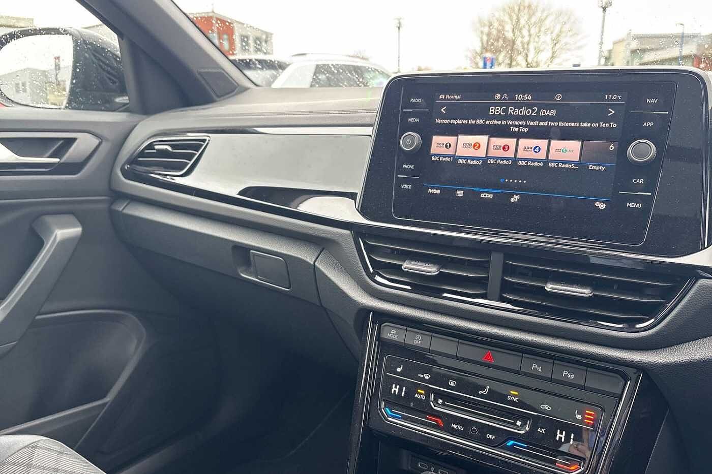 Used Volkswagen T-Roc 2026 for sale - 77840909: Photo 12