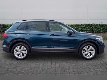Used Volkswagen Tiguan 2022 for sale - 78923826: Photo