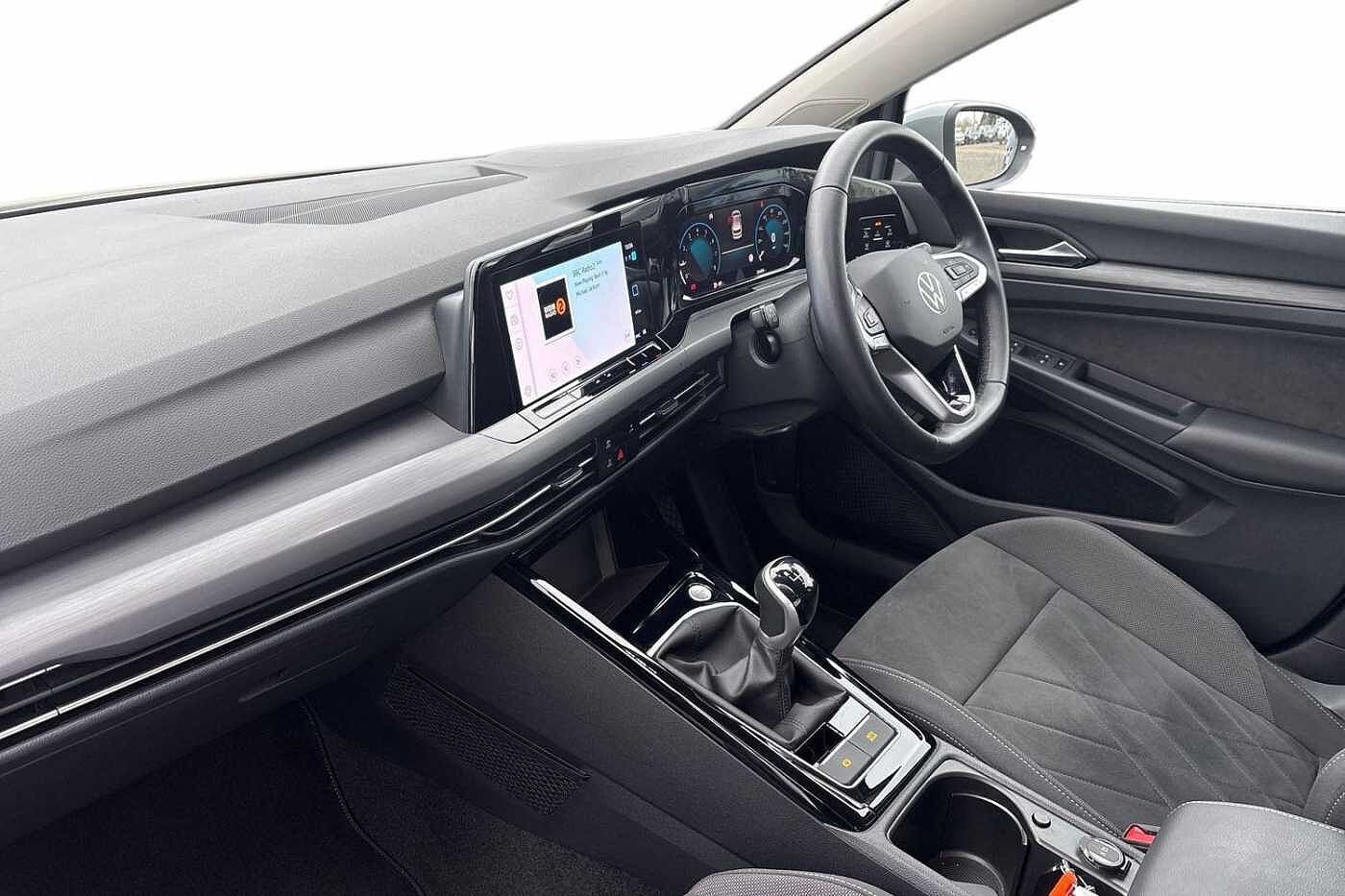 Used Volkswagen Golf 2023 for sale - 77627099: Photo 2