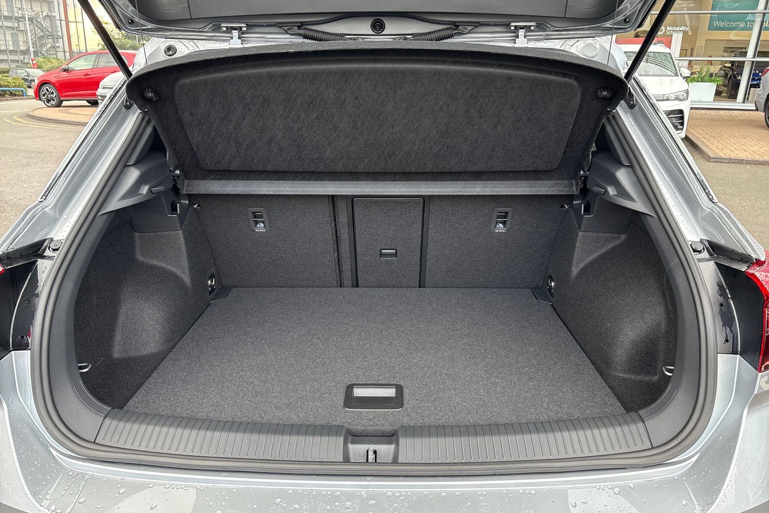 Used Volkswagen T-Roc 2025 for sale - 76514437: Photo 10