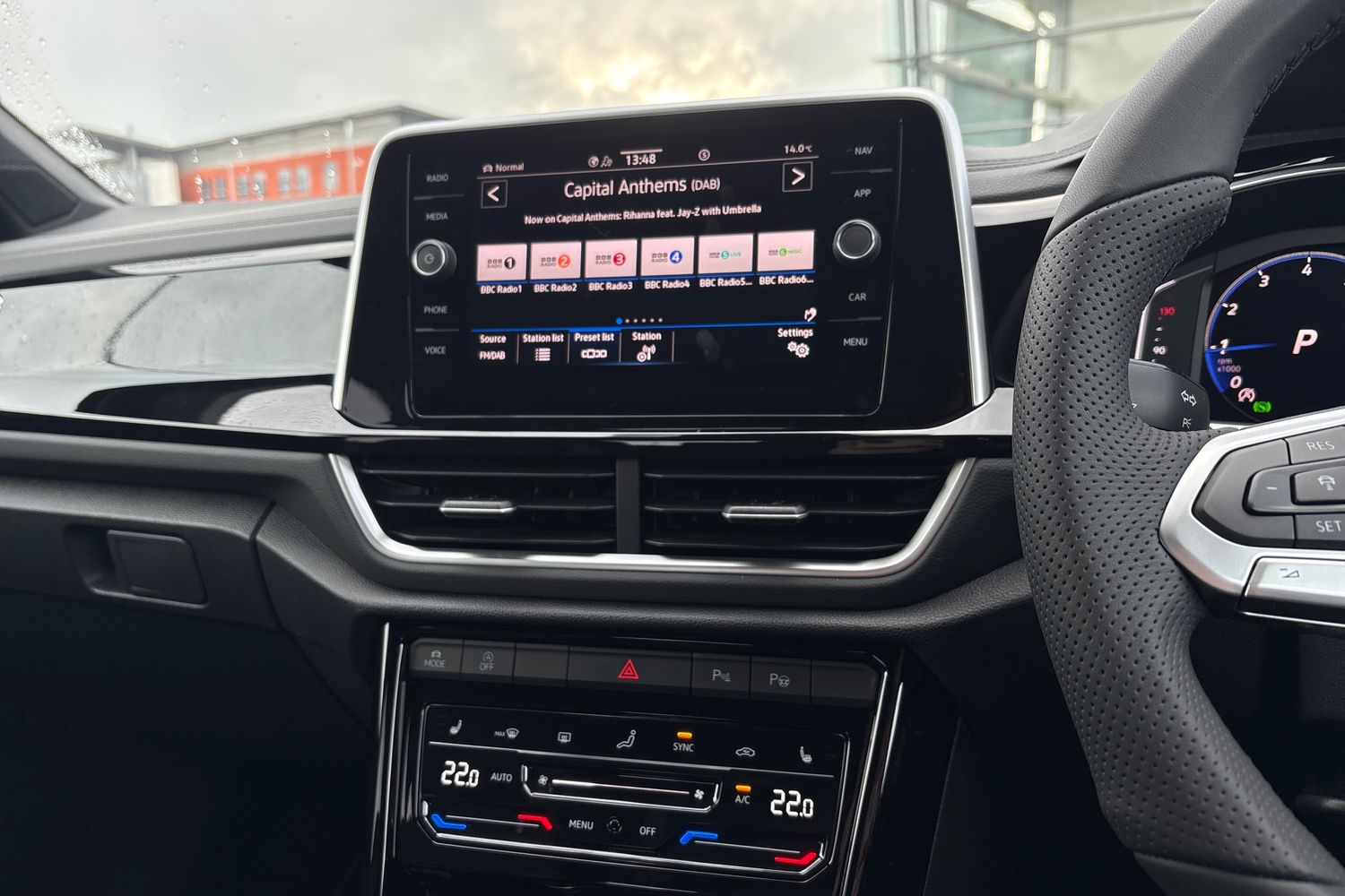 Used Volkswagen T-Roc 2025 for sale - 76514437: Photo 11