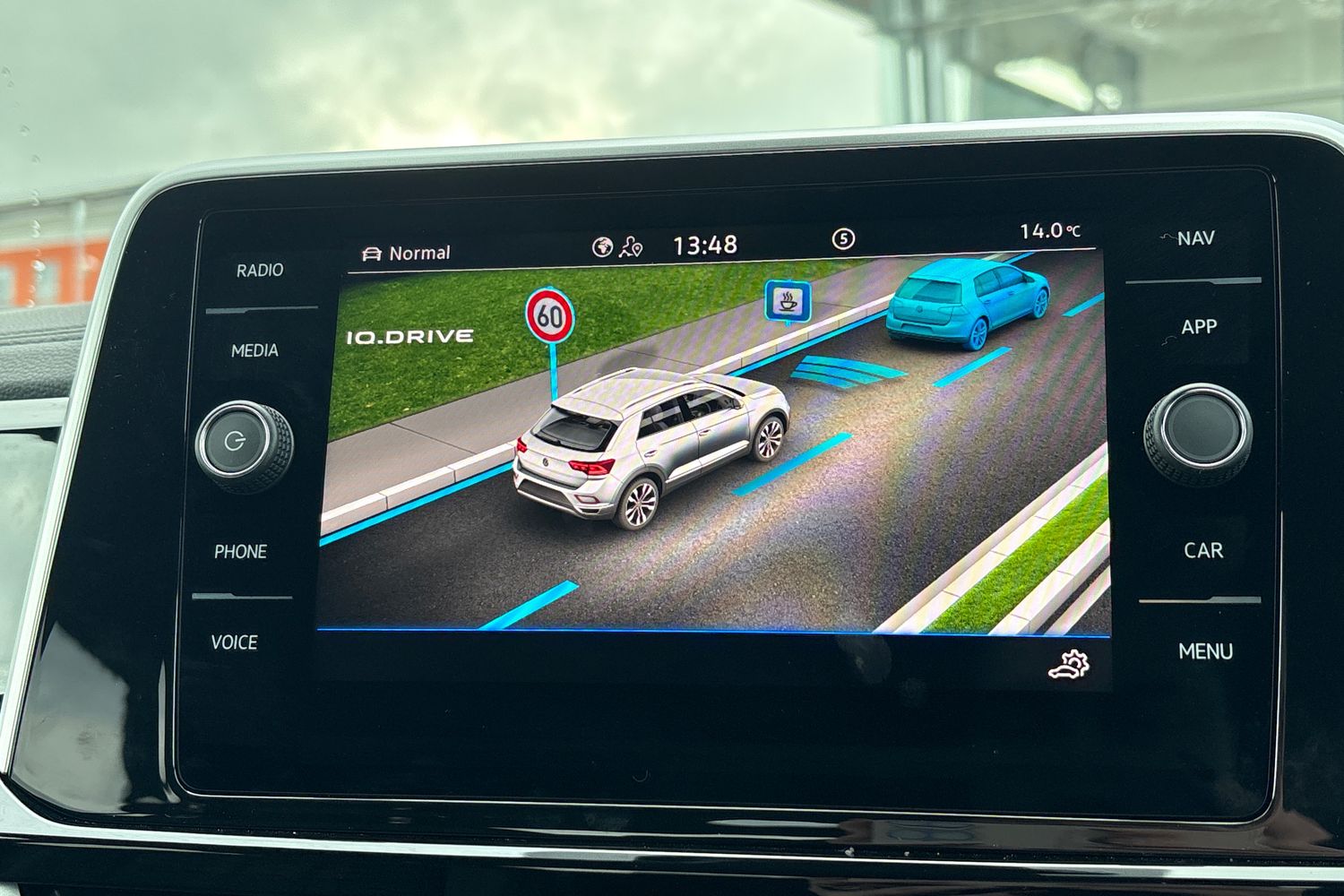 Used Volkswagen T-Roc 2025 for sale - 76514437: Photo 20