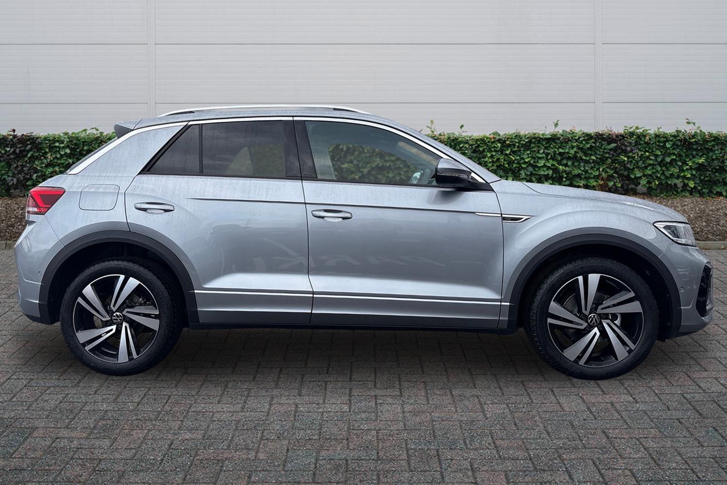 Used Volkswagen T-Roc 2025 for sale - 76514437: Photo 5