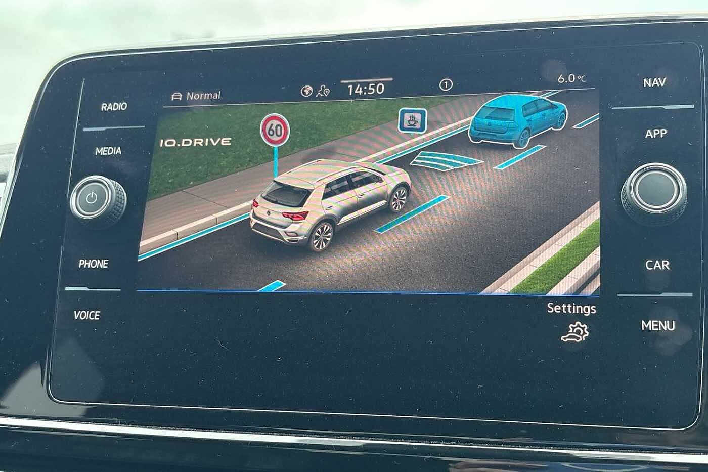 Used Volkswagen T-Roc 2025 for sale - 76837624: Photo 16