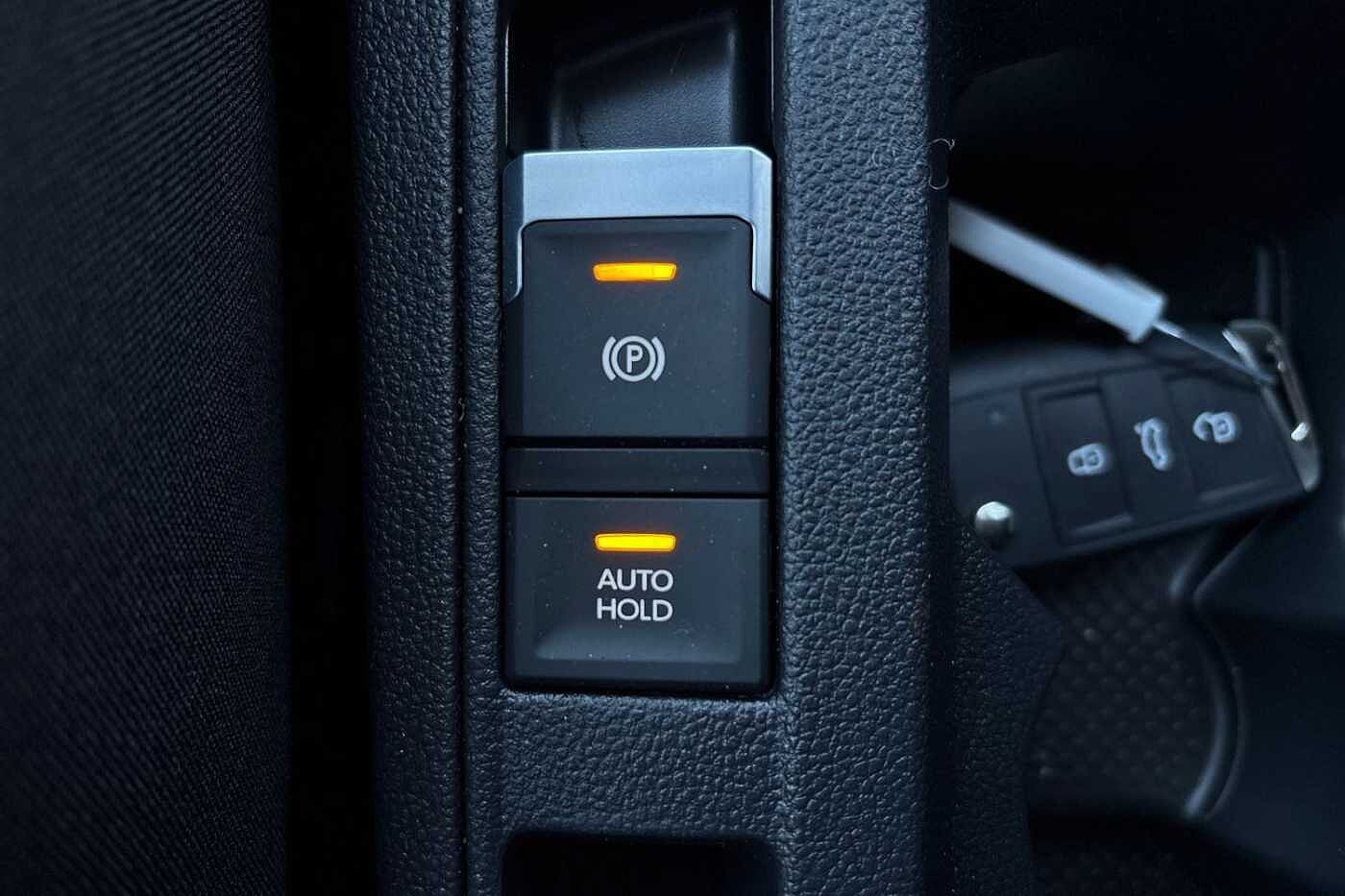 Used Volkswagen T-Roc 2025 for sale - 76500862: Photo 13