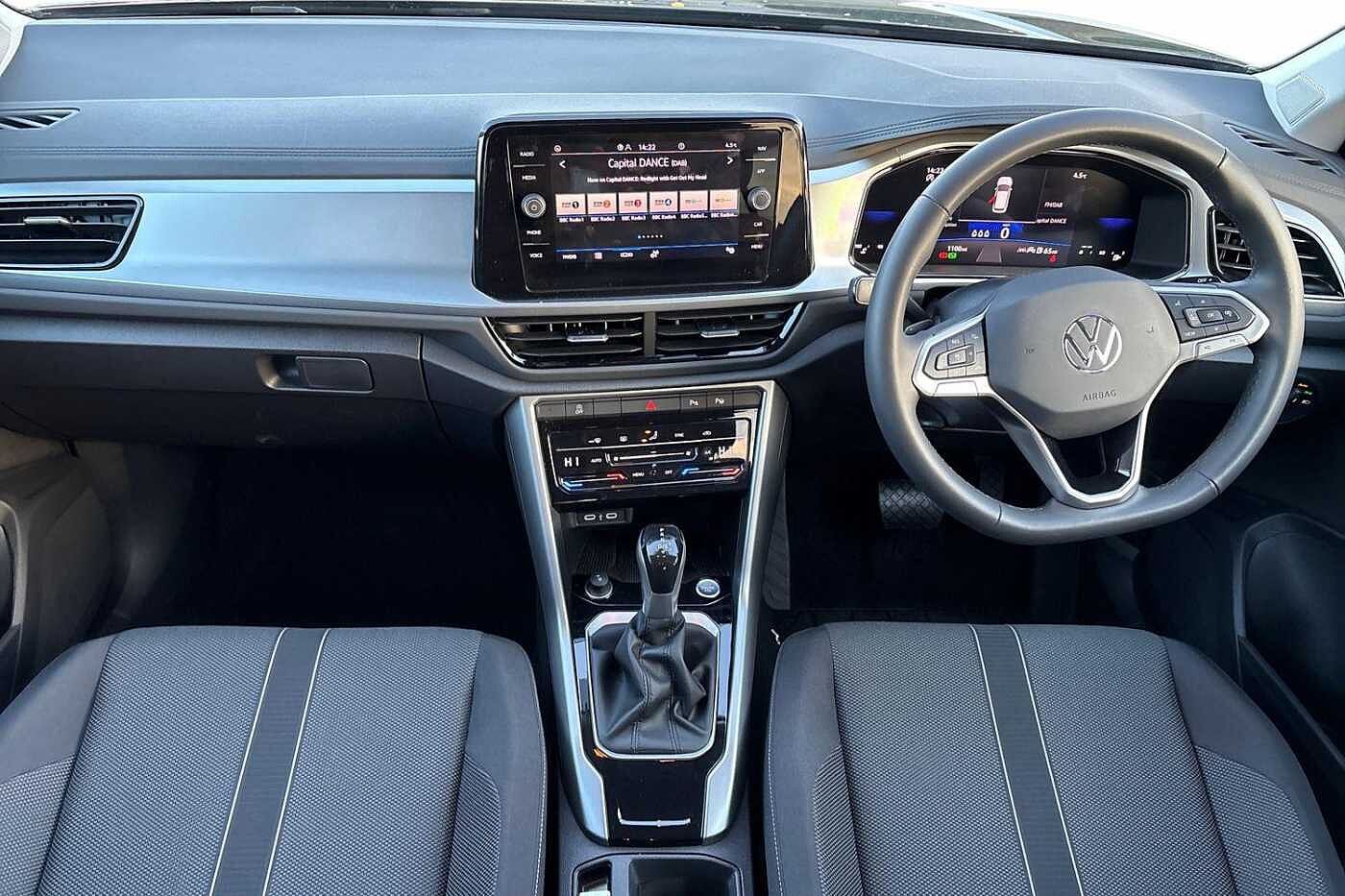 Used Volkswagen T-Roc 2025 for sale - 76500862: Photo 9