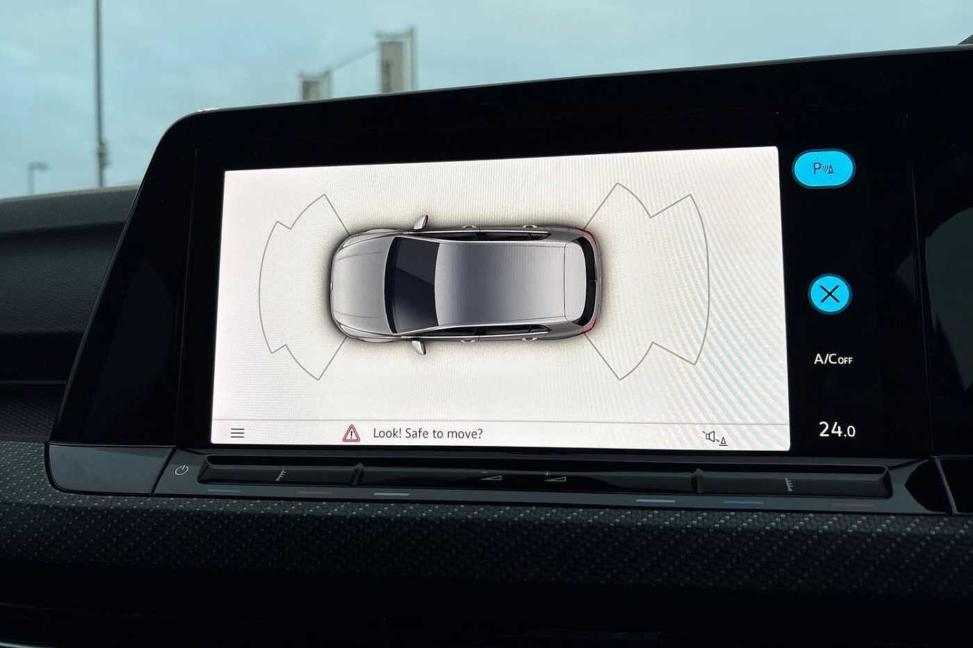 Used Volkswagen Golf 2022 for sale - 77725376: Photo 15