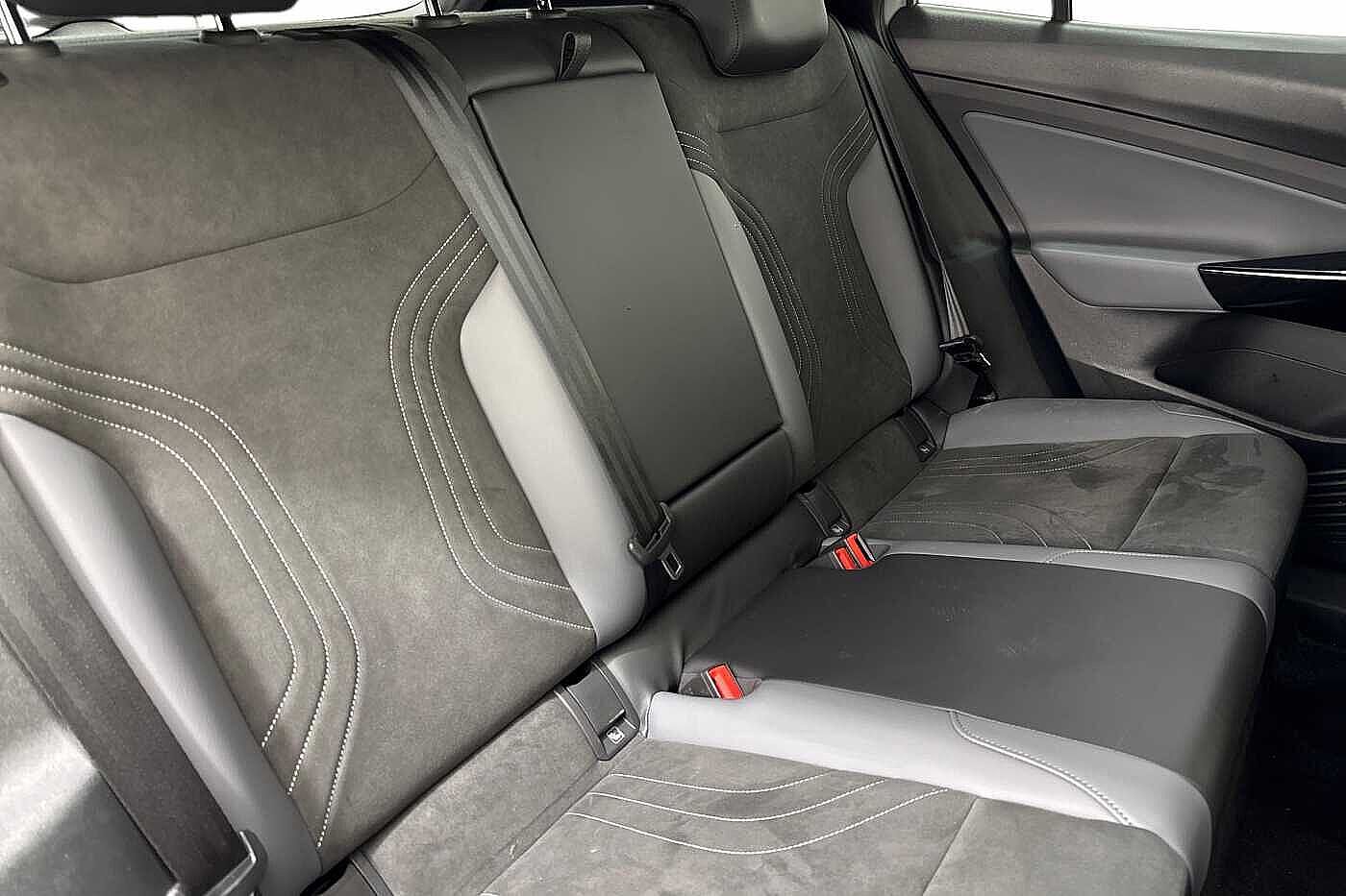 Used Volkswagen ID.4 2025 for sale - 77332593: Photo 9